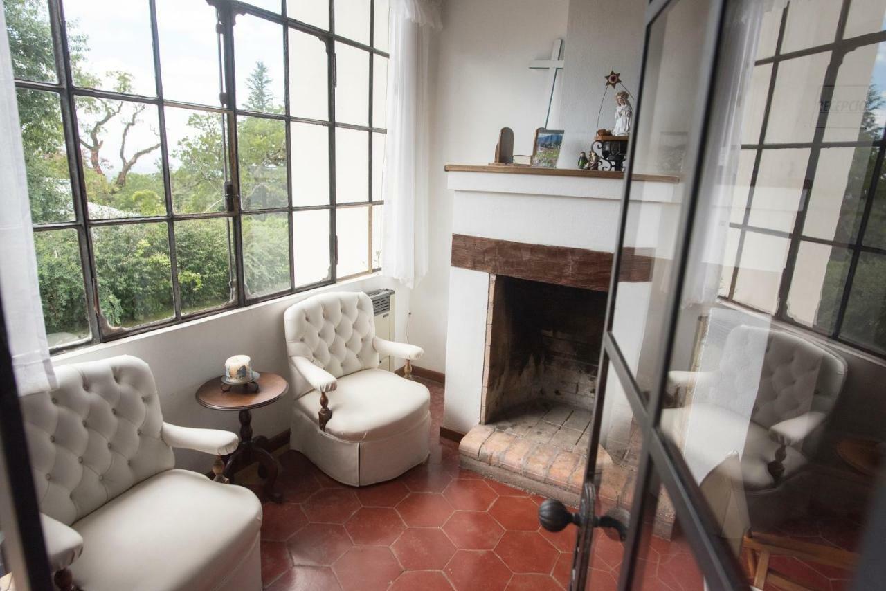 Hostal El Cerrito San Lorenzo San Lorenzo  Exteriér fotografie